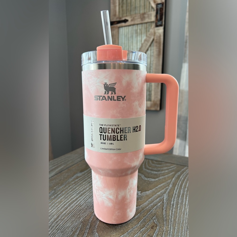 NEW!! Target Limited Edition Peach Tie Die Stanley 40oz Tumbler